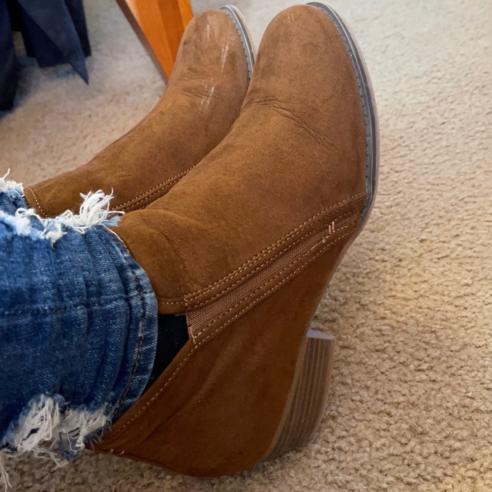 Ankle boots